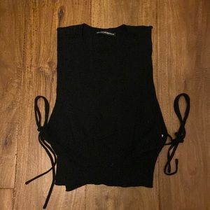 Brandy Melville| Black Open Side Sleeveless Top